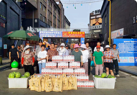 情系员工 夏送清凉 ——中景润控股集团关爱员工送清凉行动